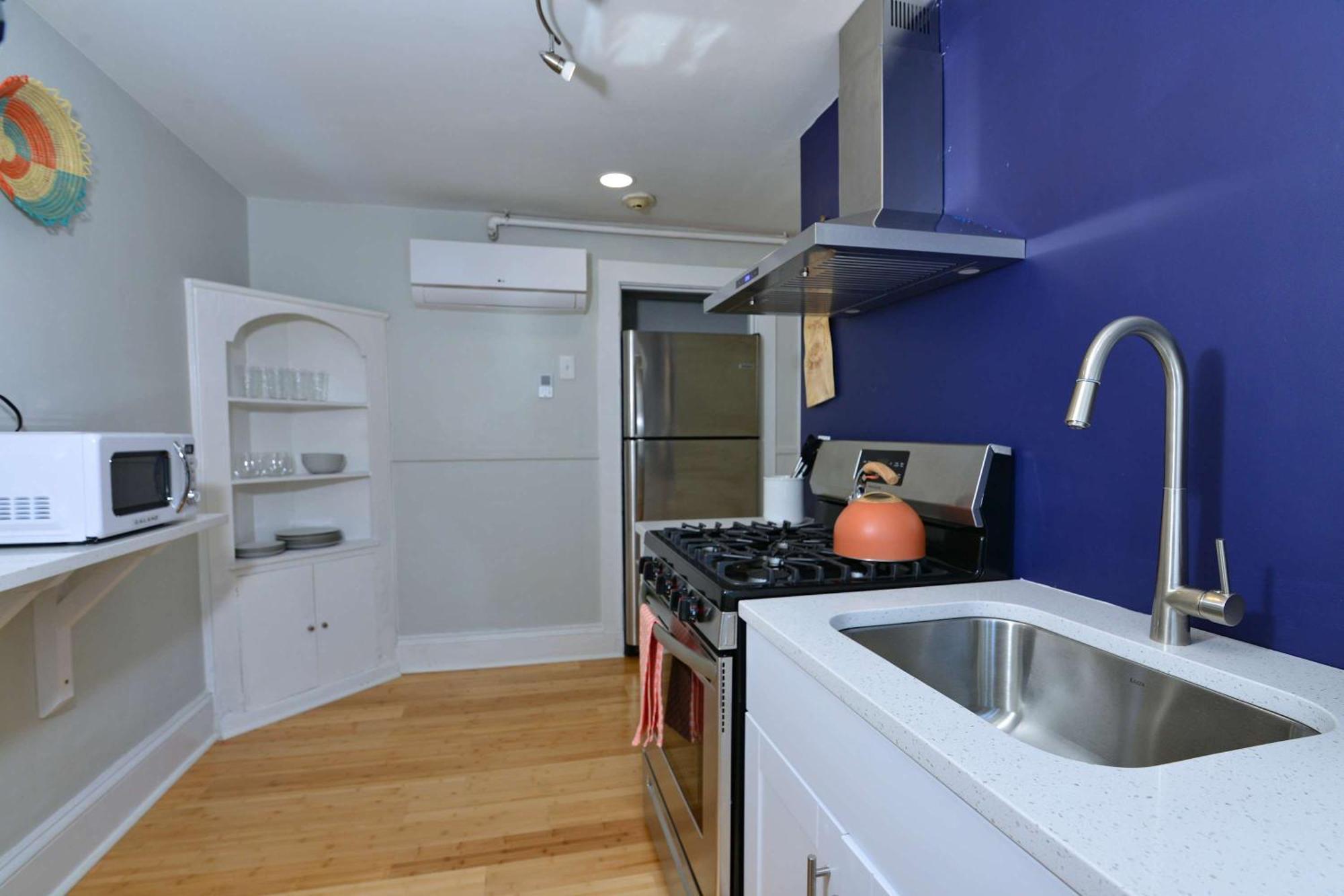 Jennifer's Loft Historic College Hill With Parking Apartment *
