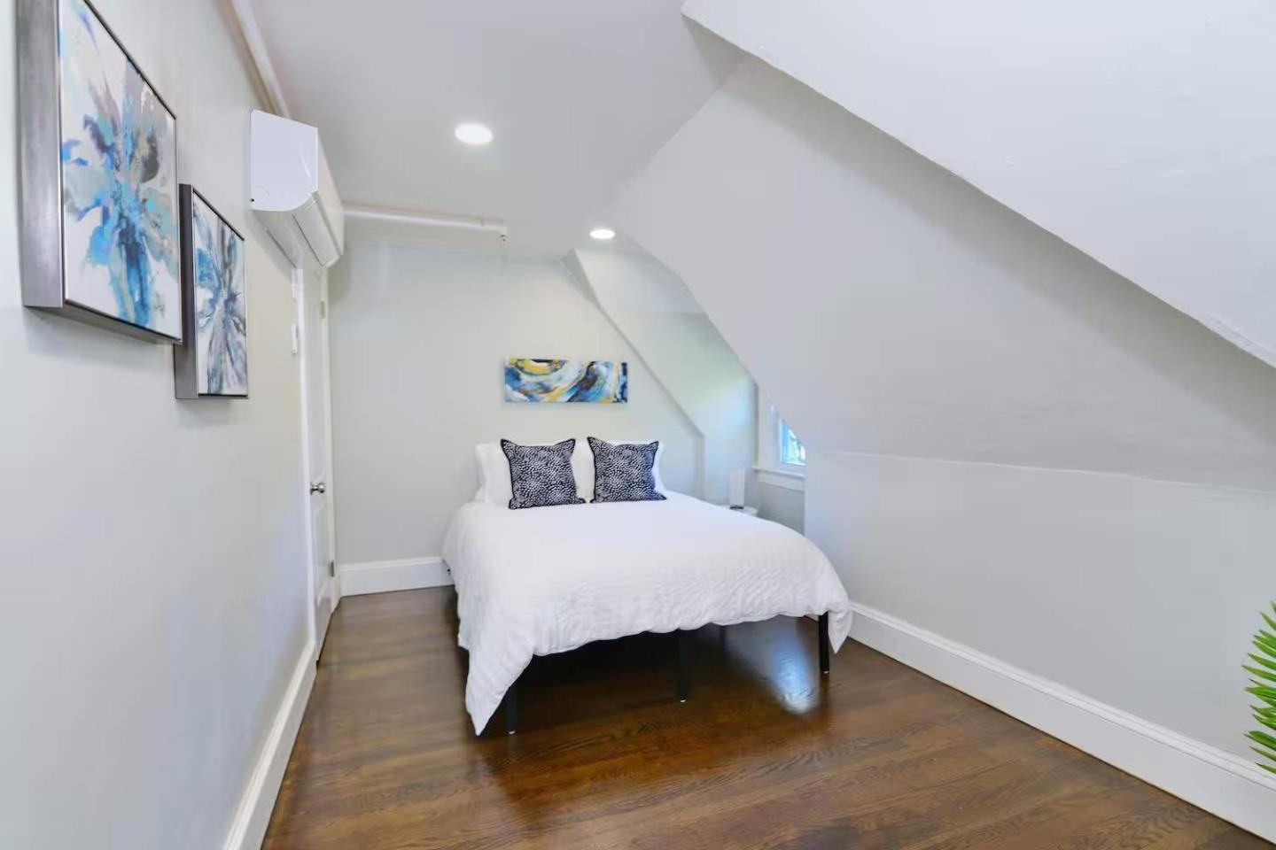 Jennifer's Loft Historic College Hill With Parking Providence